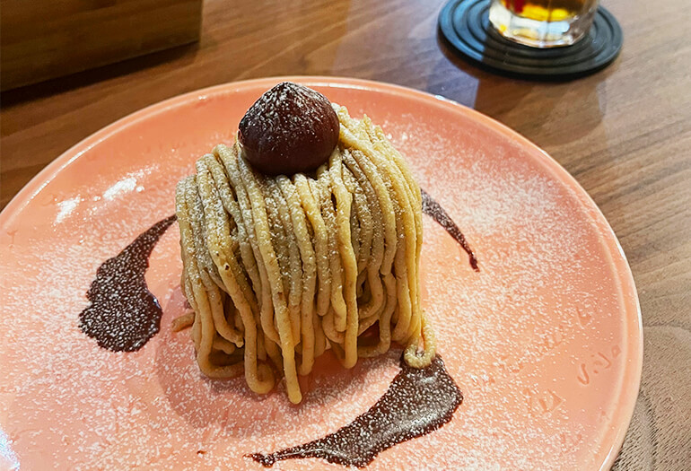 今まで食べた中で一番美味しかったモンブラン🌰です。